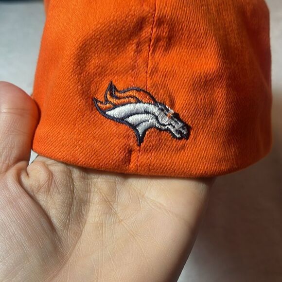 Reebok Denver Broncos hat - Picture 6 of 9